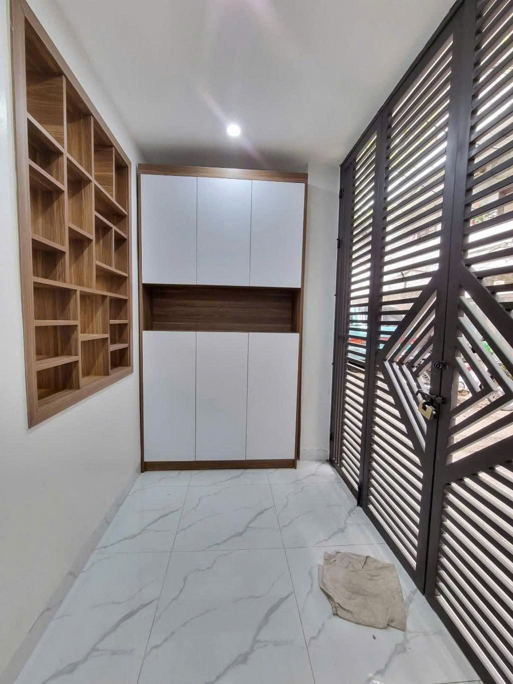 Cho thuê căn hộ mới kính koong 88 Giải Phóng 80m2 x 3 ngủ, 13 Triệu - Ảnh 1
